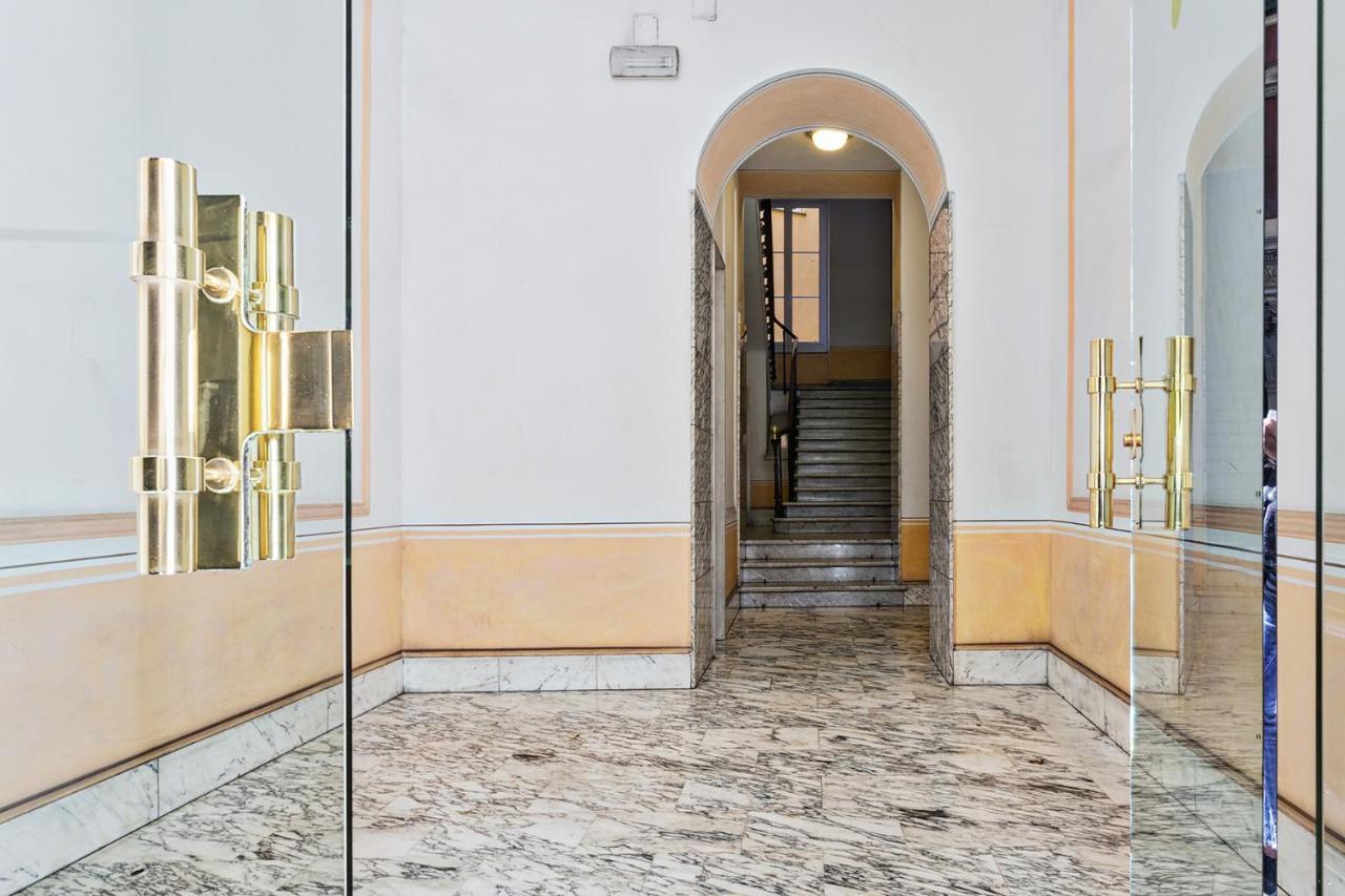 Boutique In Via Roma By Wonderful Italy