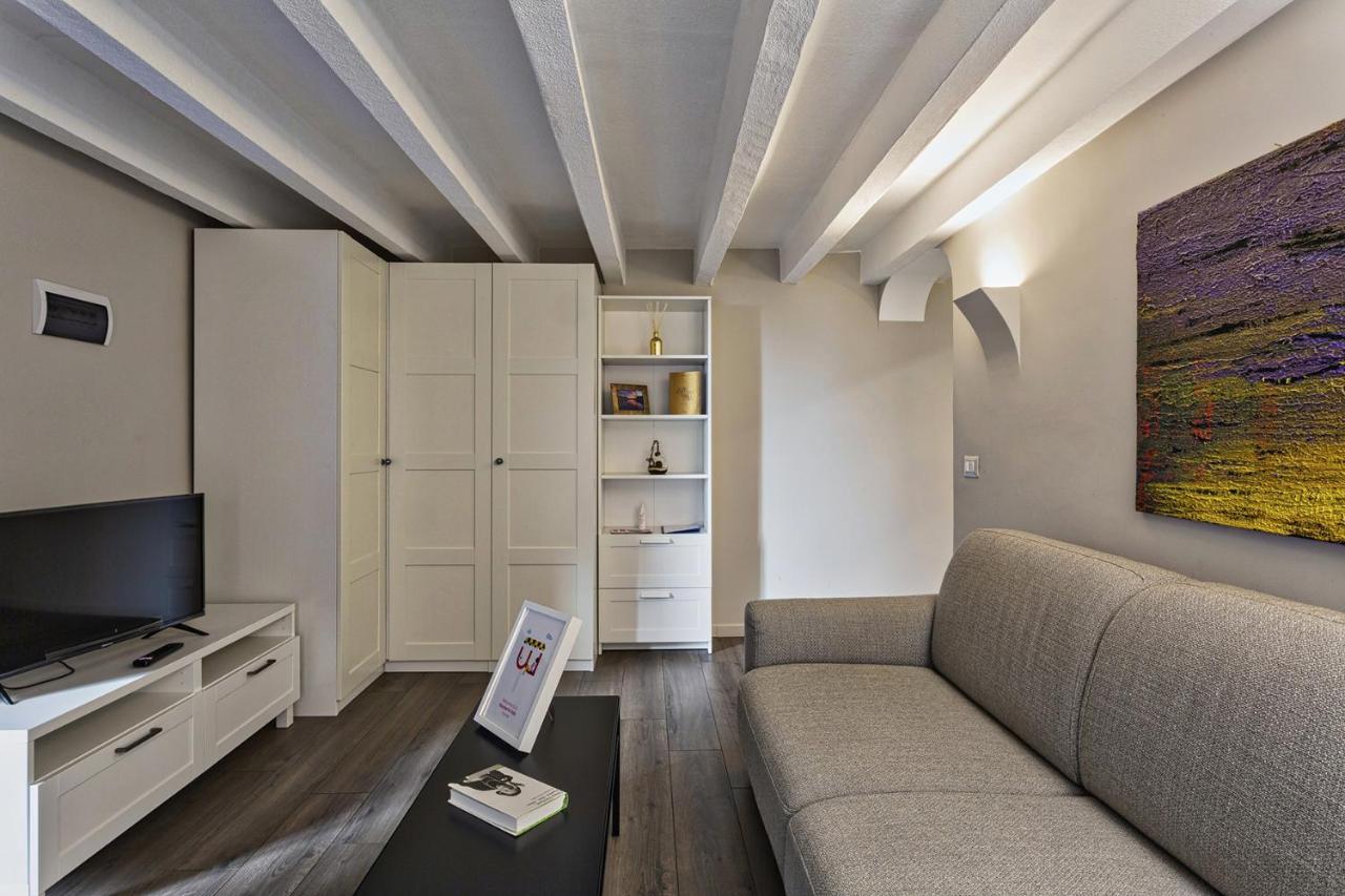 Boutique In Via Roma By Wonderful Italy * Genoa
